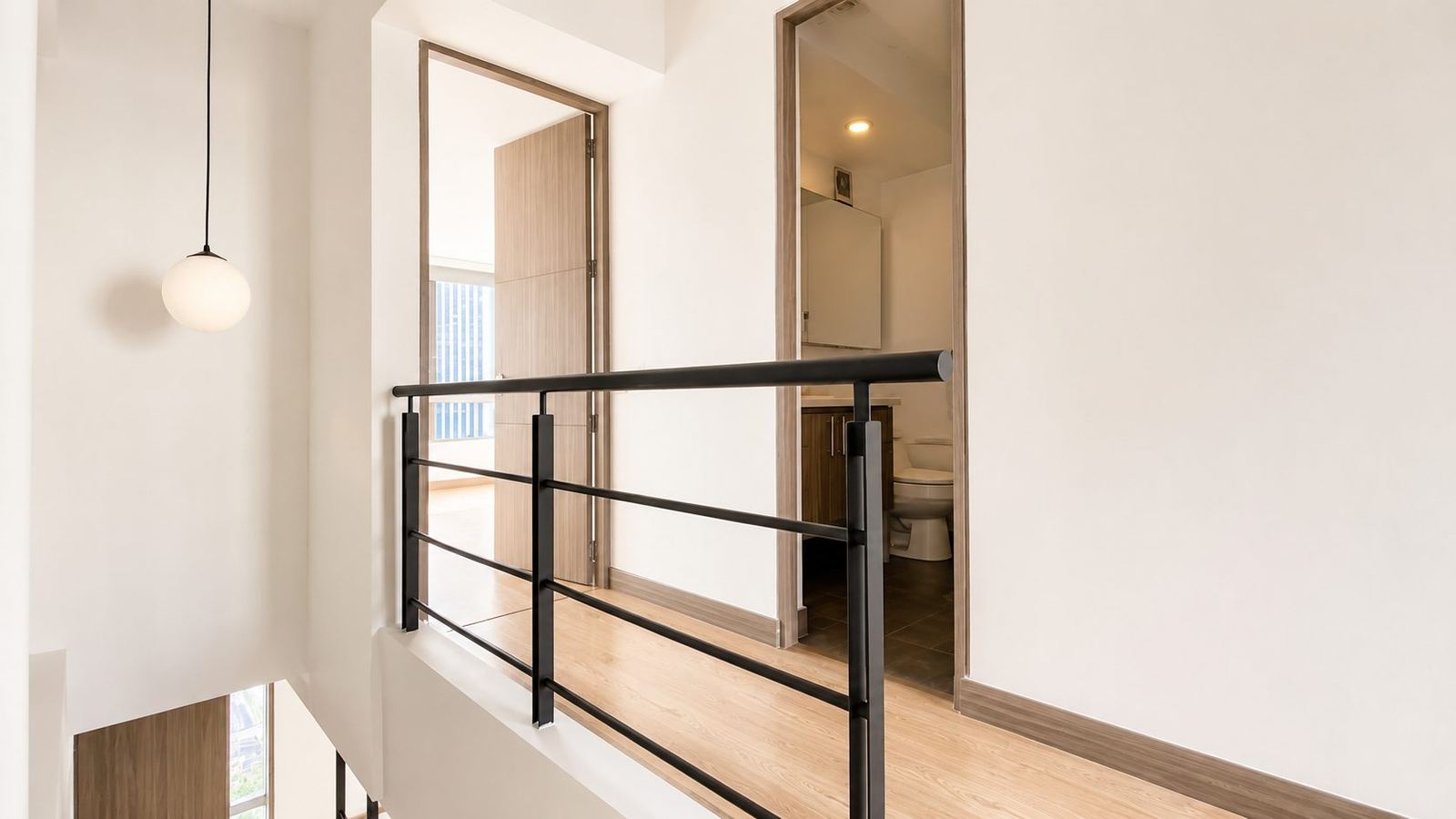 Mezzanine y barandal
